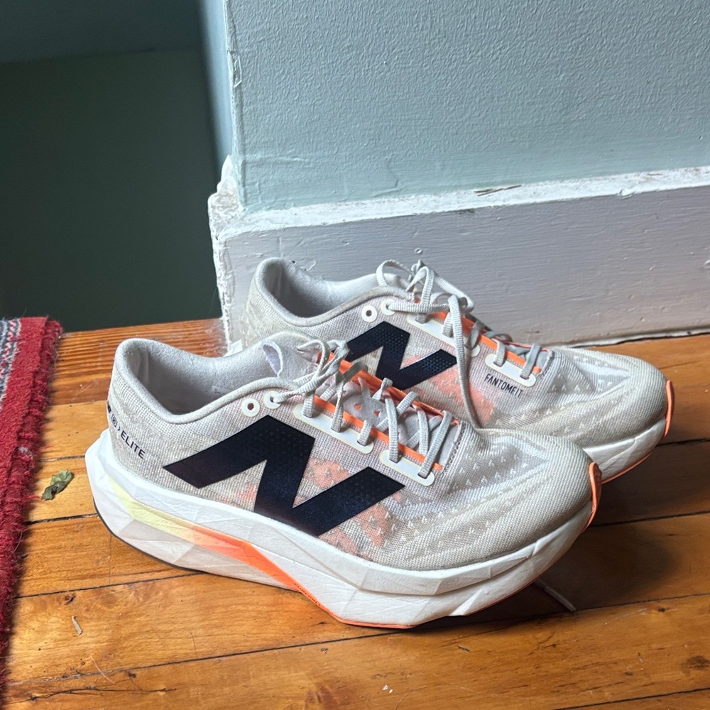 New Balance FC SuperComp Elites v4